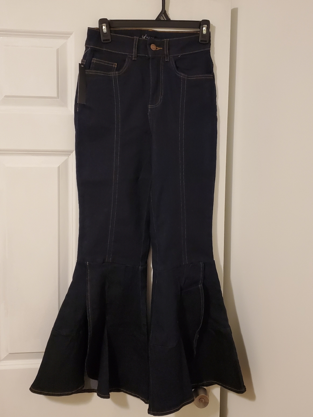 NWT Venus Super Flare Dark Wash Denim Jeans